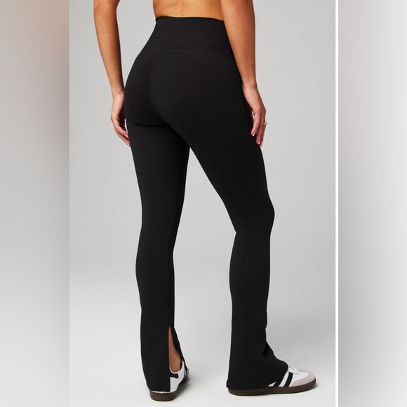 Fabletics Define PowerHold Split Hem Legging Black HighWaist- Size M, Short NWT - Picture 5 of 15